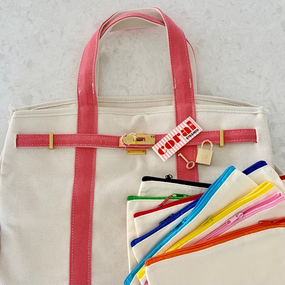 Boatkin Canvas Boat Tote Navy w/Green Piping, Includes Free Lock & Makeup Pouch - Picture 9 of 11